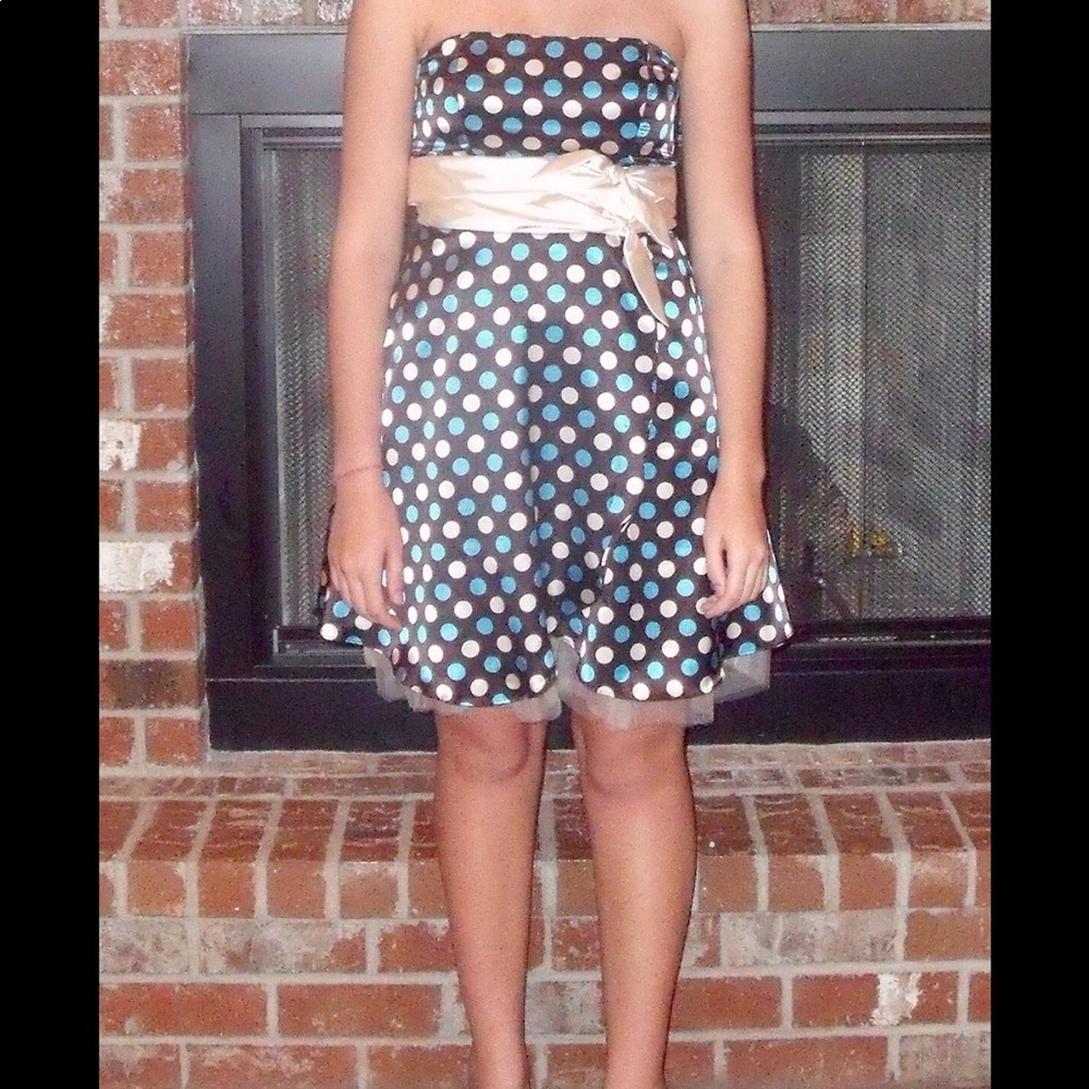 Strapless Dress - Picture 4 of 5
